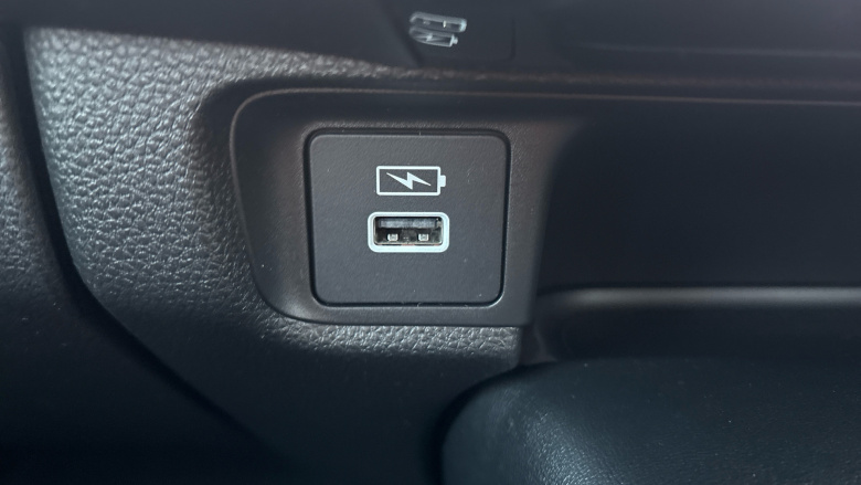 Honda HR-V 1.5 eHEV Elegance 5dr CVT Hybrid Hatchback